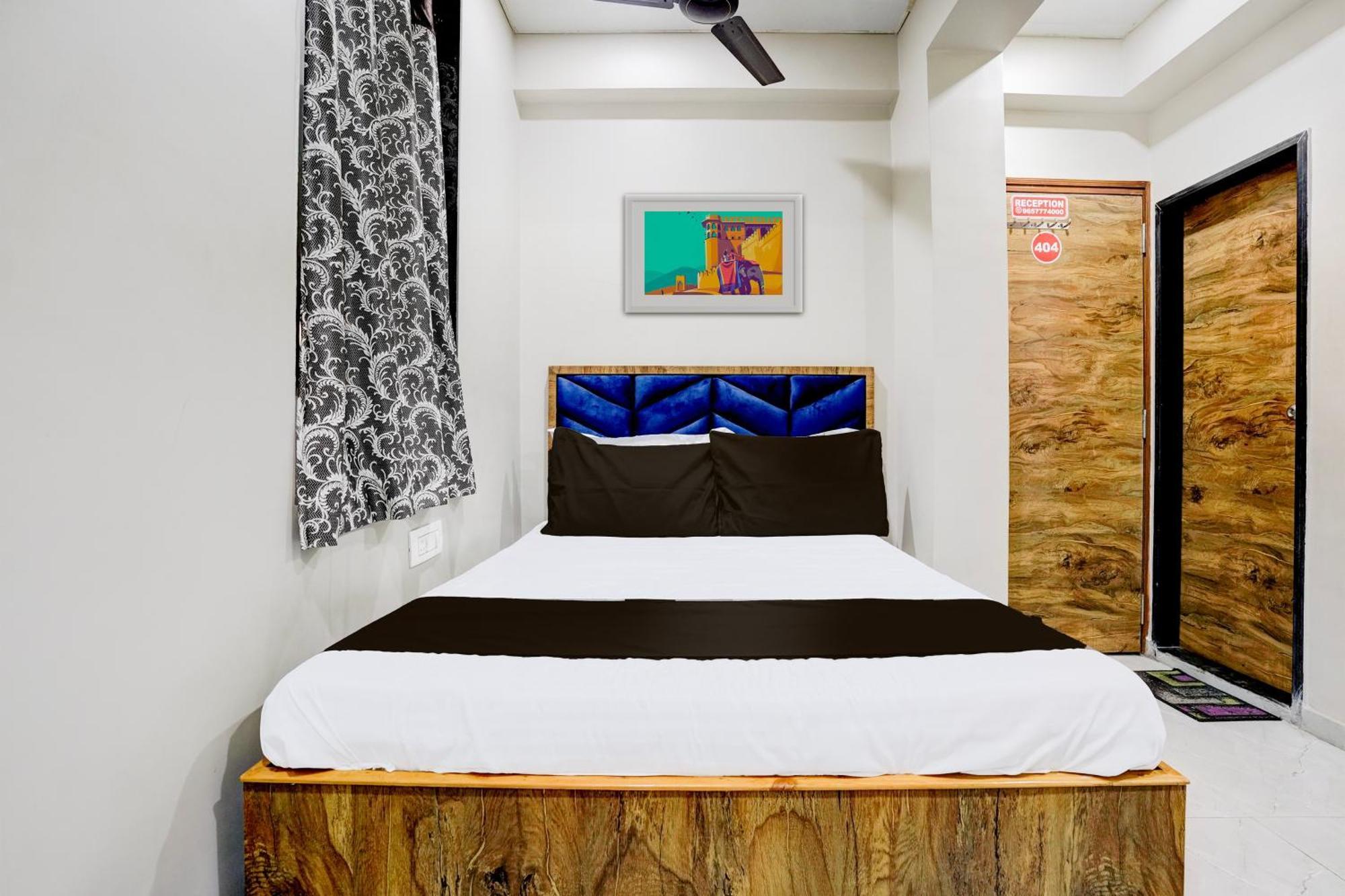 Super Hotel O Divine Fine Dine Lodging And Boarding Kalyān 외부 사진