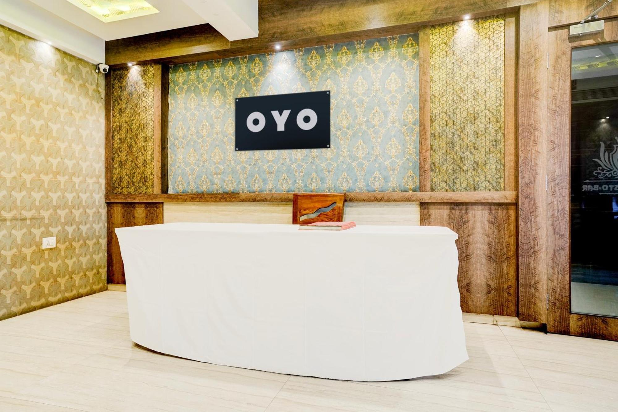 Super Hotel O Divine Fine Dine Lodging And Boarding Kalyān 외부 사진
